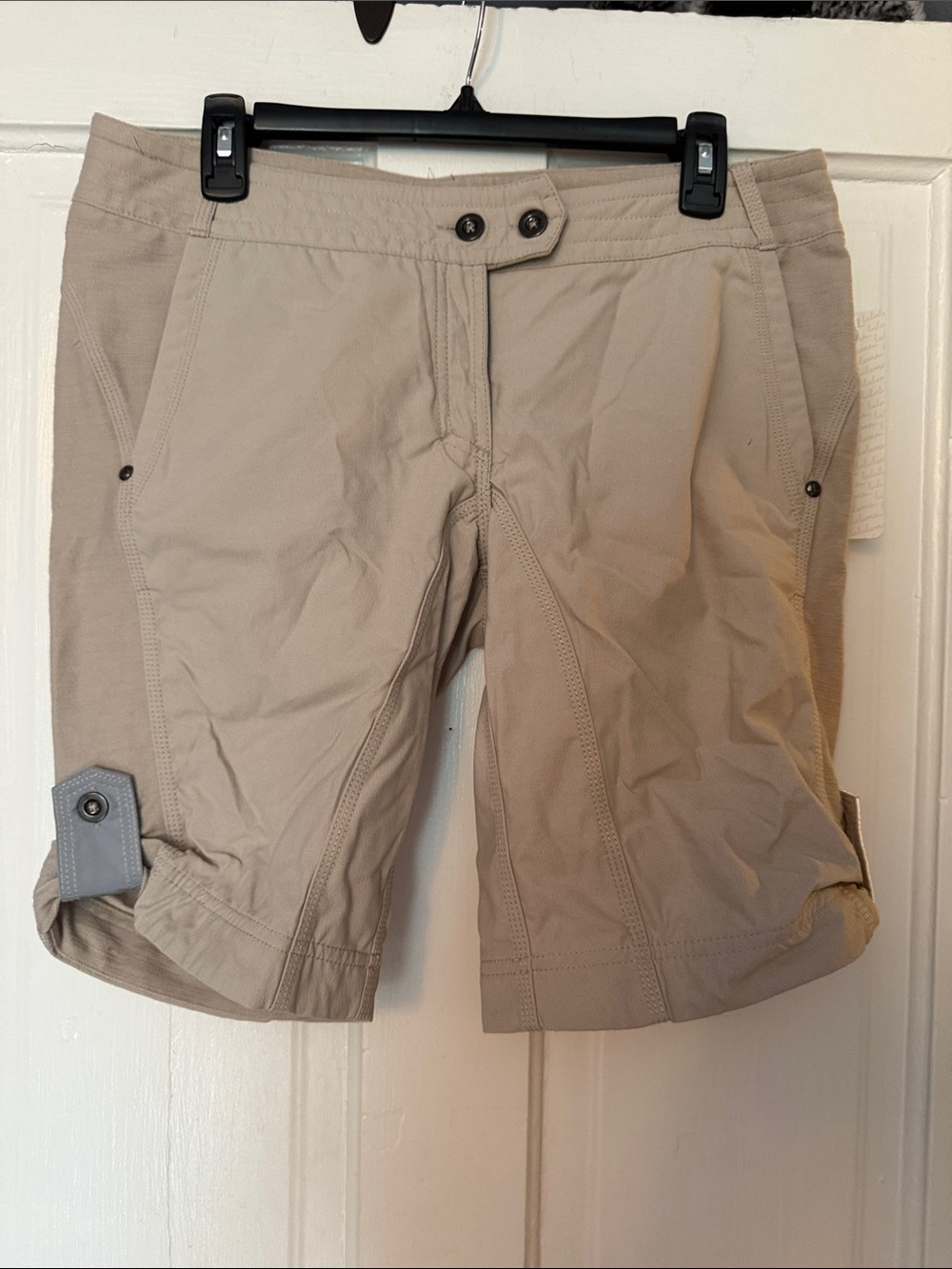 lululemon athletica Womens Beige Cargo Bermuda Shorts